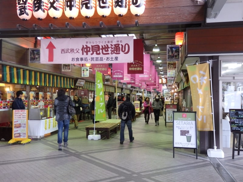 2016年で姿を消したアーケード街の仲見世通り