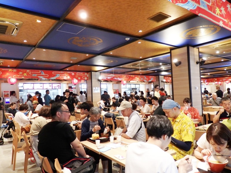 フードコート「祭の宴」