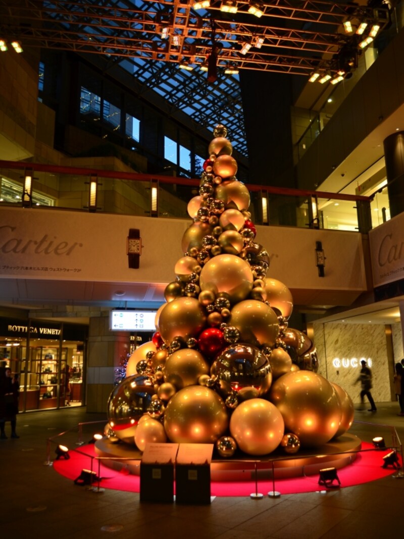 ウェストウォーク２階のデコレーションツリー