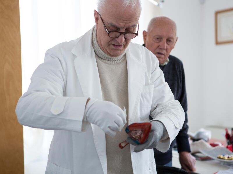 (C)HEELS ON FIRE LTD 2017