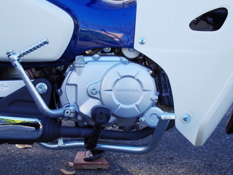 スーパーカブ110のエンジン