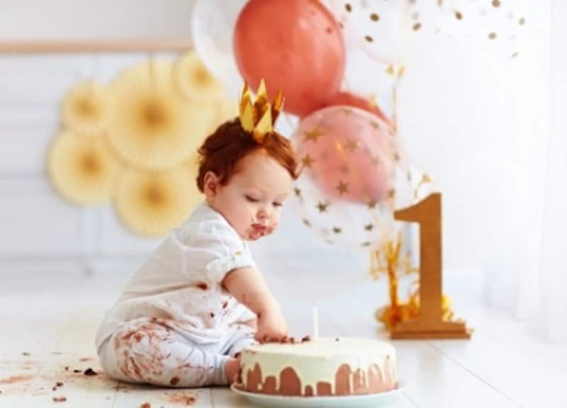 スマッシュケーキとは 1歳の誕生日祝いの新定番 赤ちゃんの行事 お祝い All About