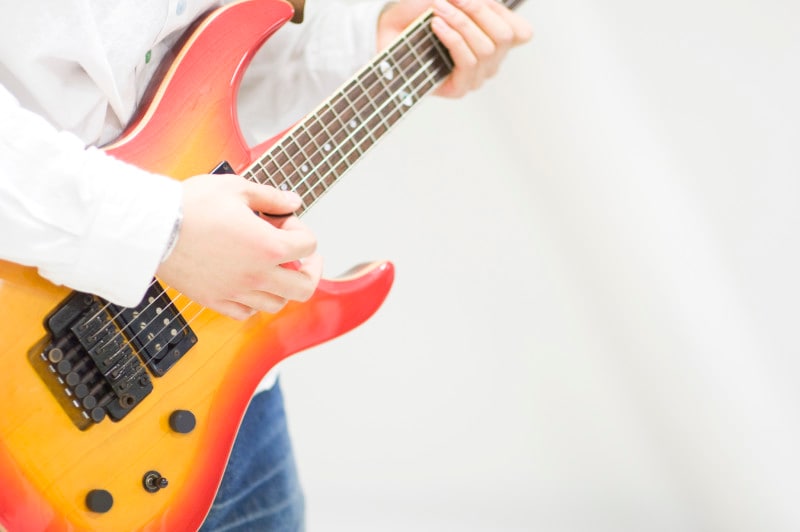 冬フェス,音楽フェス,体温調節,ギター,アーティスト,ステージ,防寒,汗,イベント,年末年始