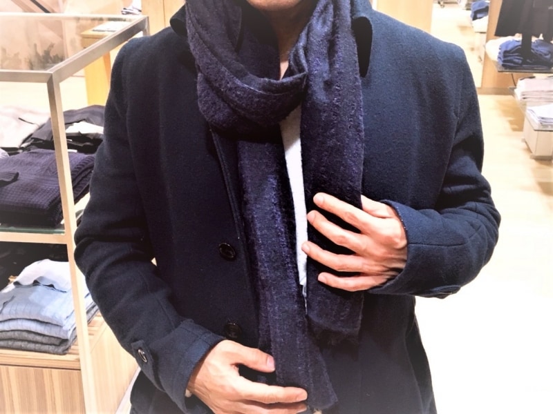 長い方をグルッと巻き、一重巻きにします。