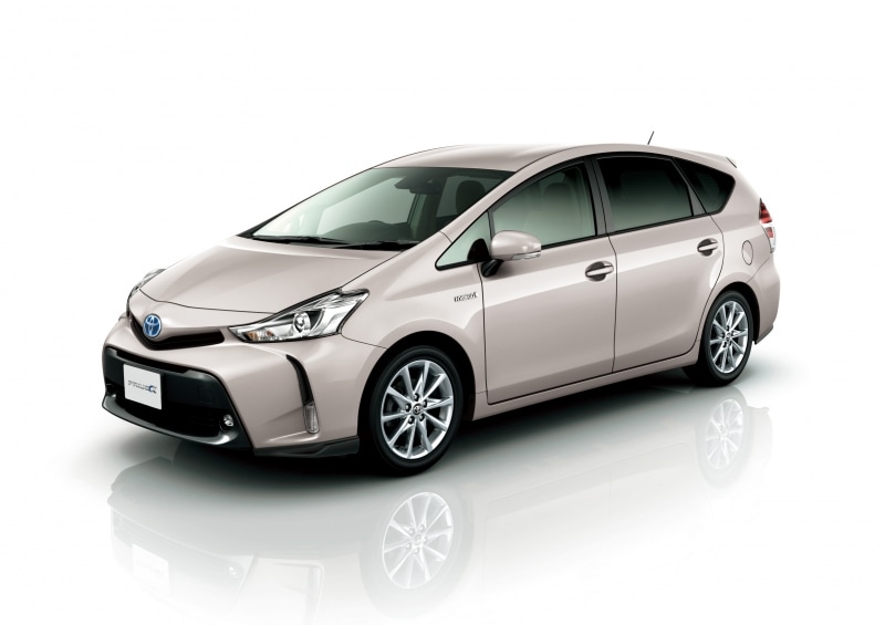 トヨタ・プリウスαは2017年12月に一部改良された。7人乗りモデルがある