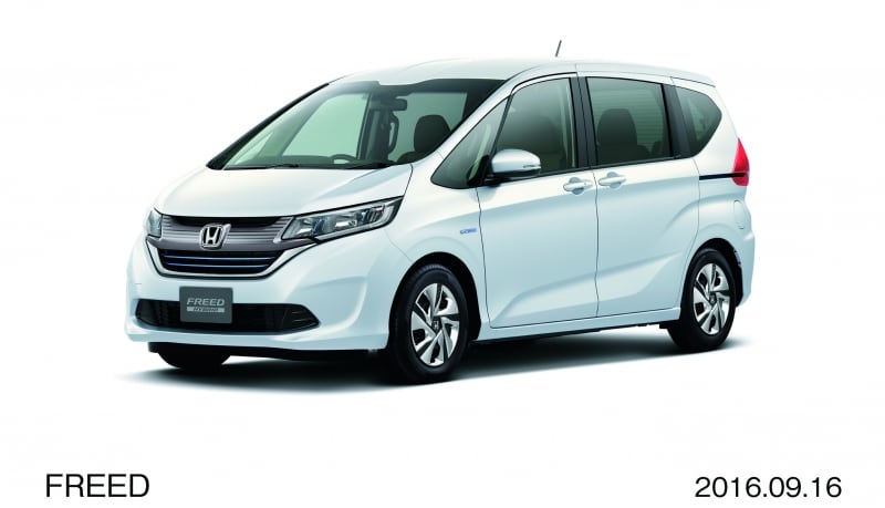 ホンダ・フリードはコンパクトミニバンの代表的な車だ。価格はハイブリッドモデルで225万円から