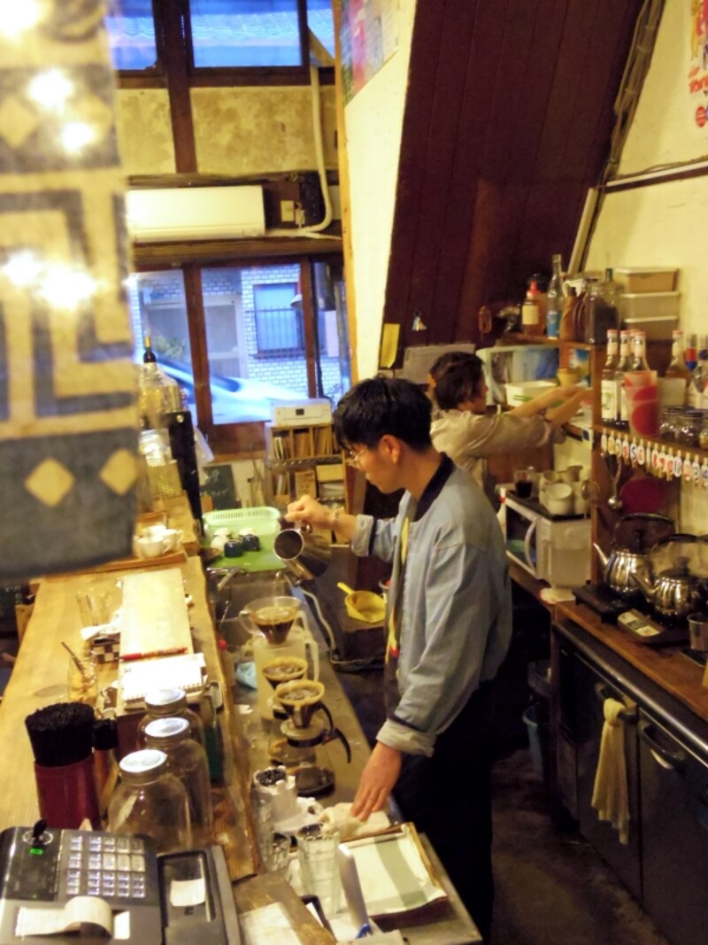 店長の尾崎さん