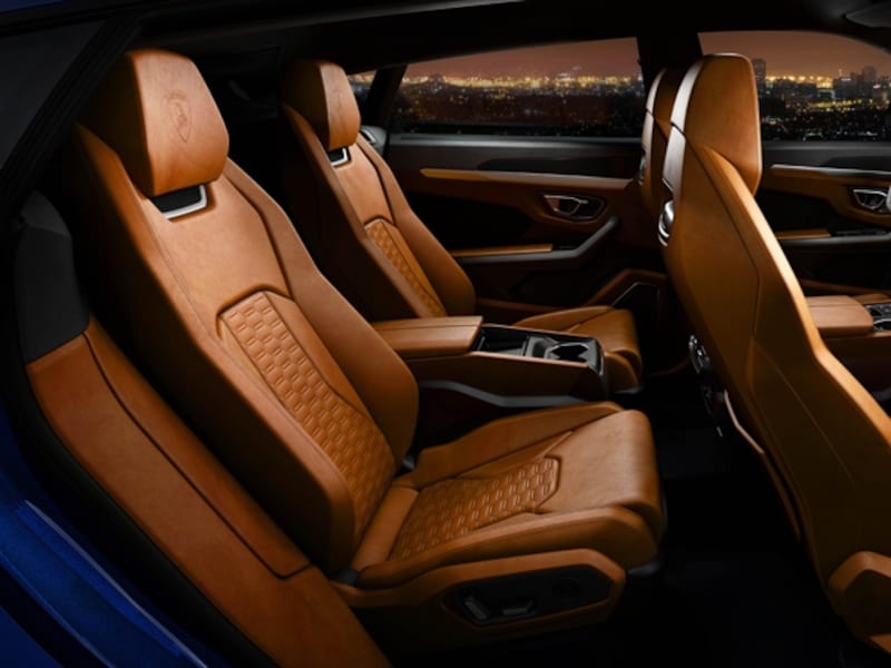 ランボルギーニ ウルス