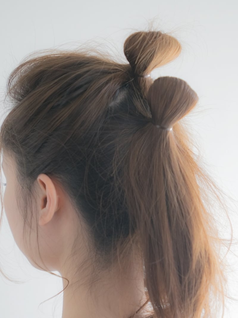 巻きつける毛束の量が多い方がお団子のボリュームが増す