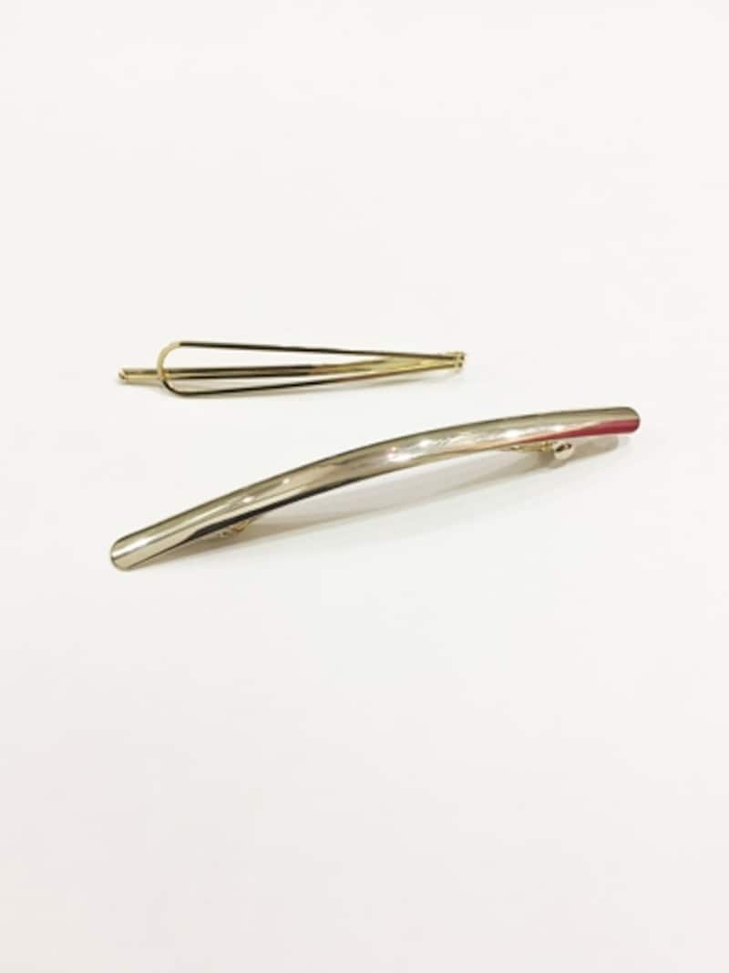 ゴールドのピンとクリップ