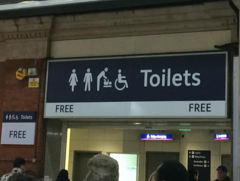 ヴィクトリア駅のトイレ