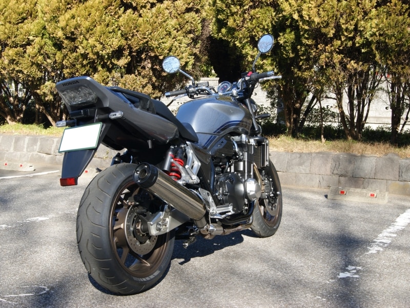CB1300SF リアビュー
