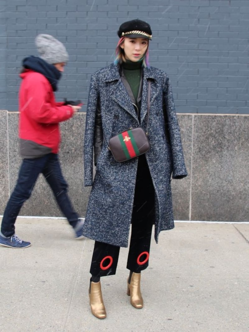 メタリック系ショートブーツ