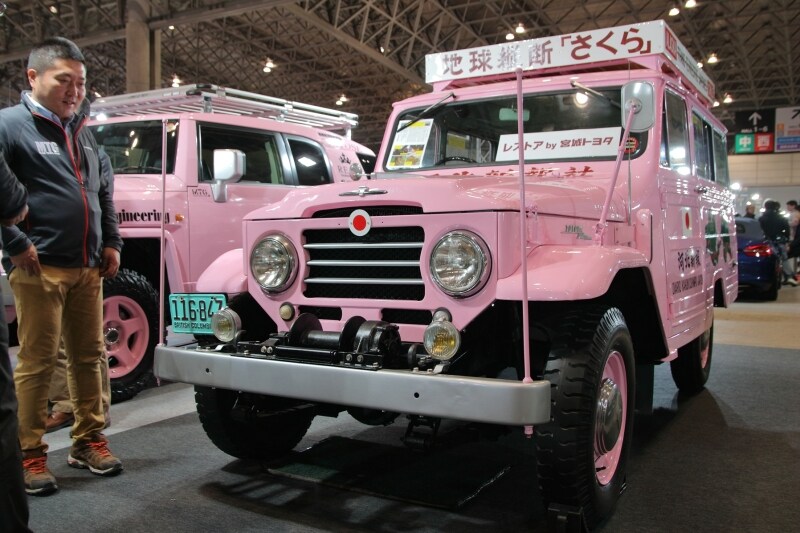 昭和35年にアラスカからチリまでアメリカ大陸縦断『地球縦断』という壮挙を支えたランドクルーザーの実物が展示してありました。