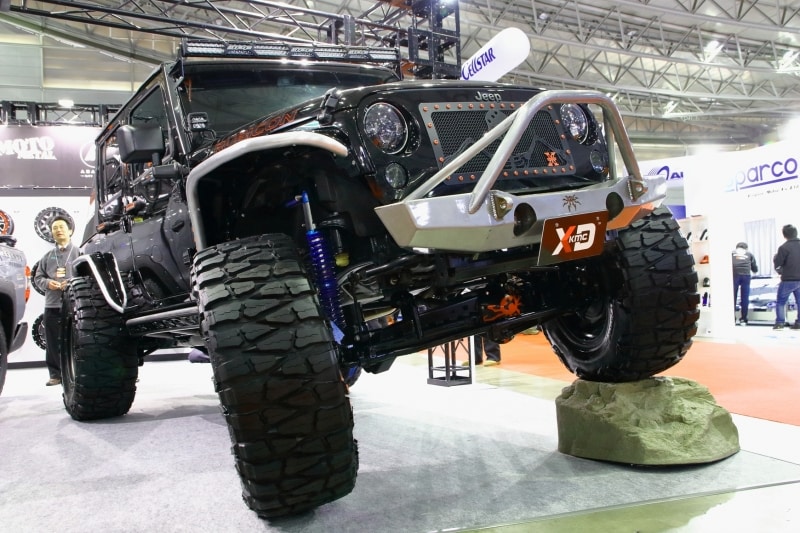 JKラングラー・アンリミテッド・ルビコン。アメリカ本国のカスタムを意識し、パーツは最高のものを使い作り上げています。