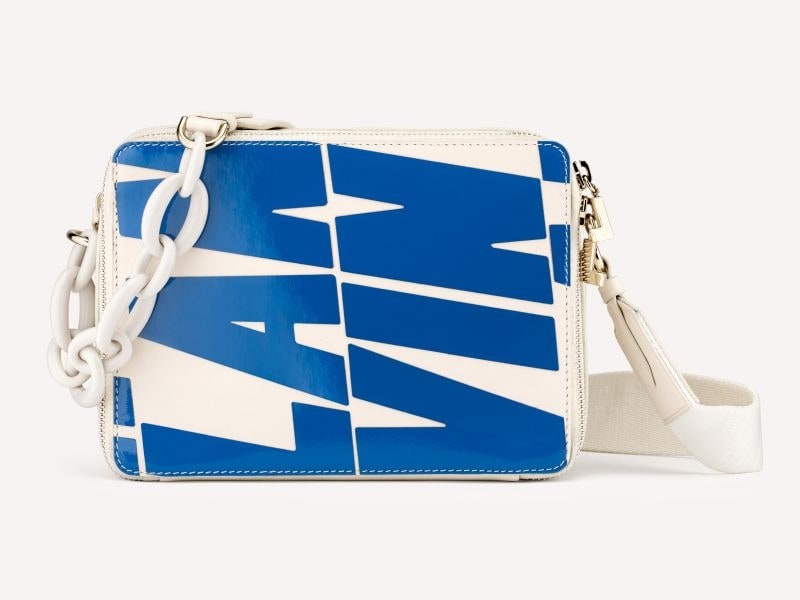 アート作品のようにデザインされたロゴ入りバッグundefinedLANVIN