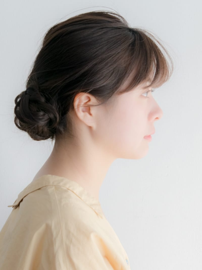 崩れにくい！低めの三つ編みお団子の簡単なやり方