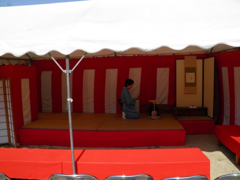 梅まつりの時期に設けられる茶席