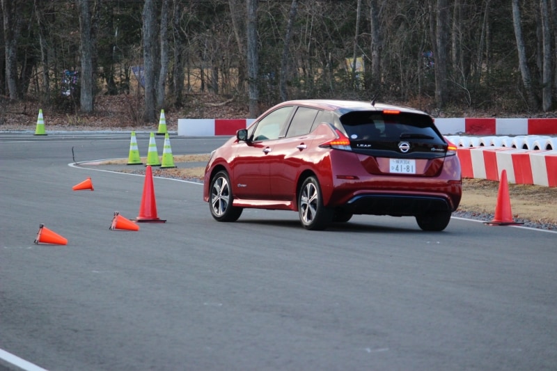 新型日産リーフ