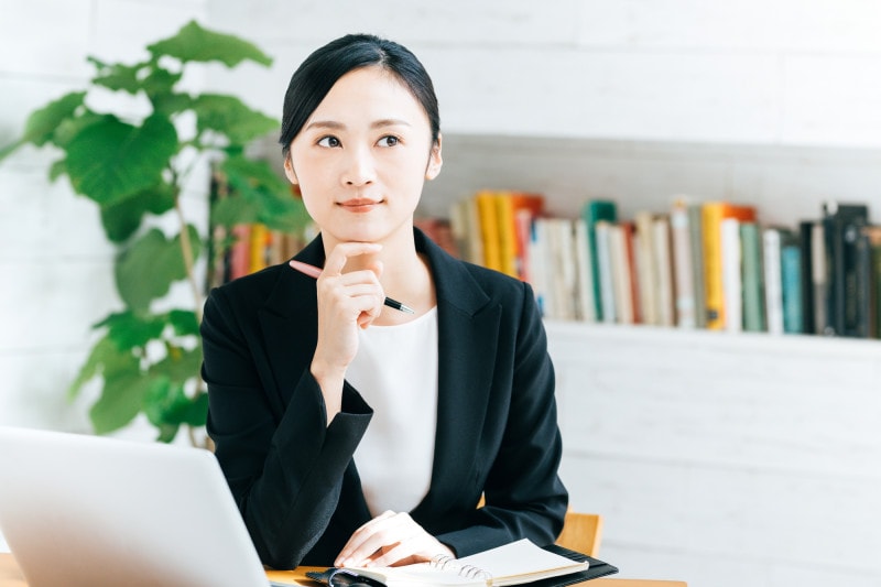 普段サバサバしている女性ほど、スイッチを切り替えた瞬間「ギャップ」が生まれて、色気も倍増