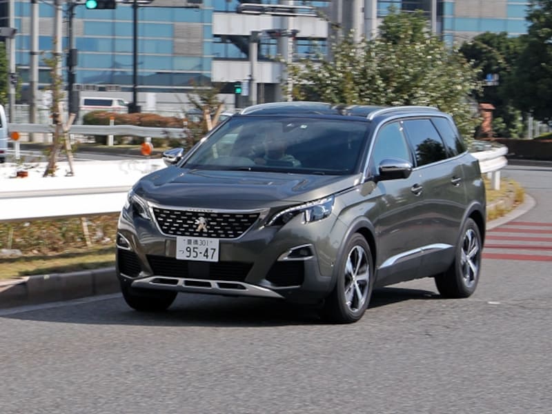 プジョー5008