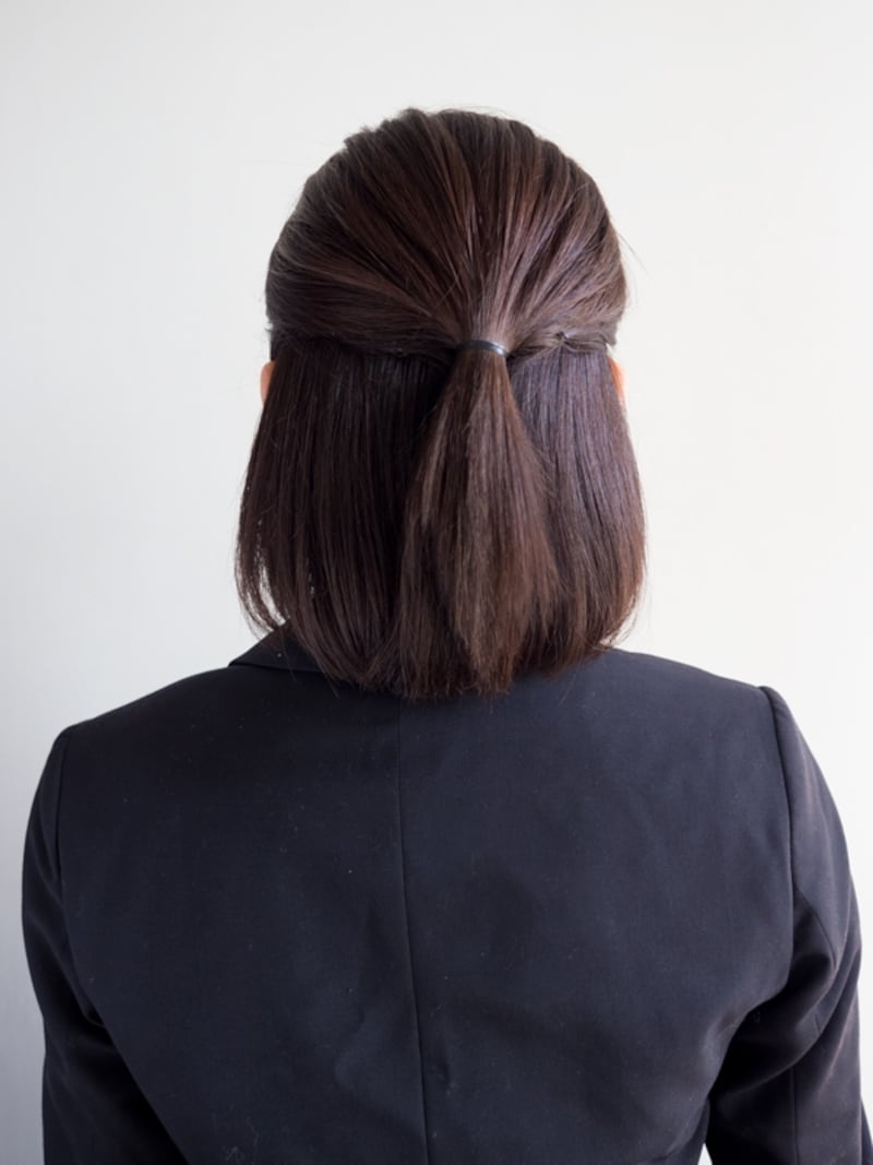 後ろ姿も合わせ鏡でチェック