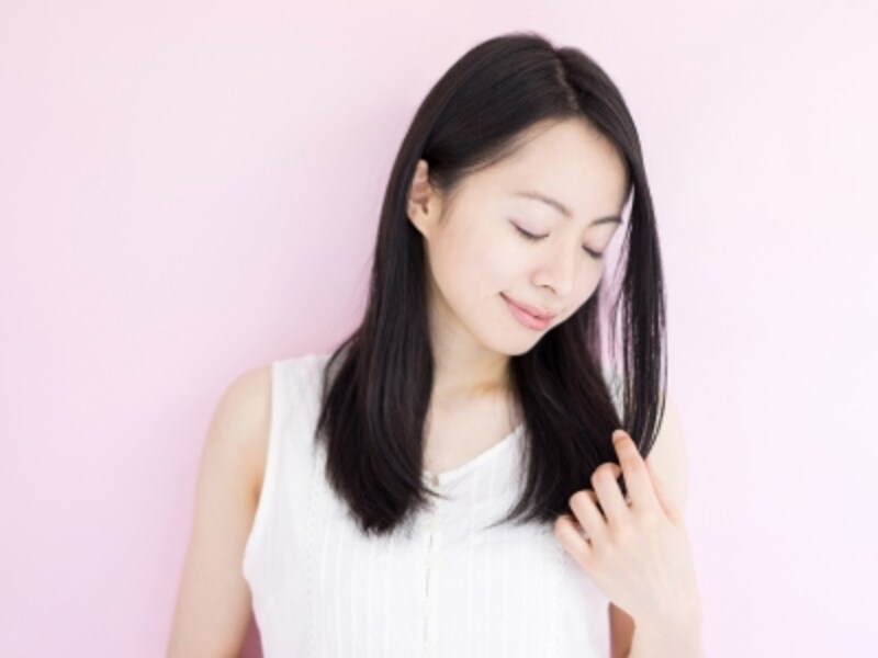 黒染めとは 自然な黒髪に染める3つのコツと色落ちしないキープ術 ヘアカラー All About