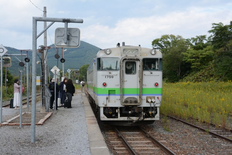 根室本線東鹿越駅にて