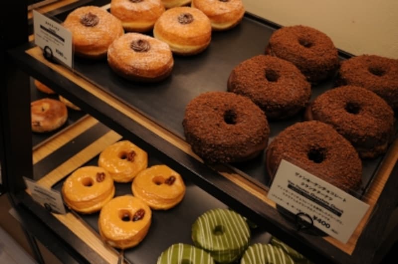 GOOD TOWN DOUGHNUTSでは京都宇治抹茶ドーナツ（380円）がスタッフイチオシ