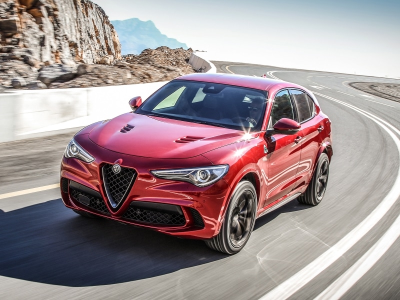 アルファロメオ ステルヴィオ クアドリフォリオ