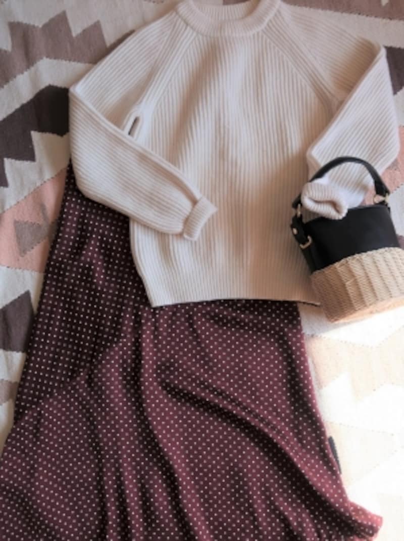 レトロになり過ぎないようにカジュアルさをプラスするとバランス◎