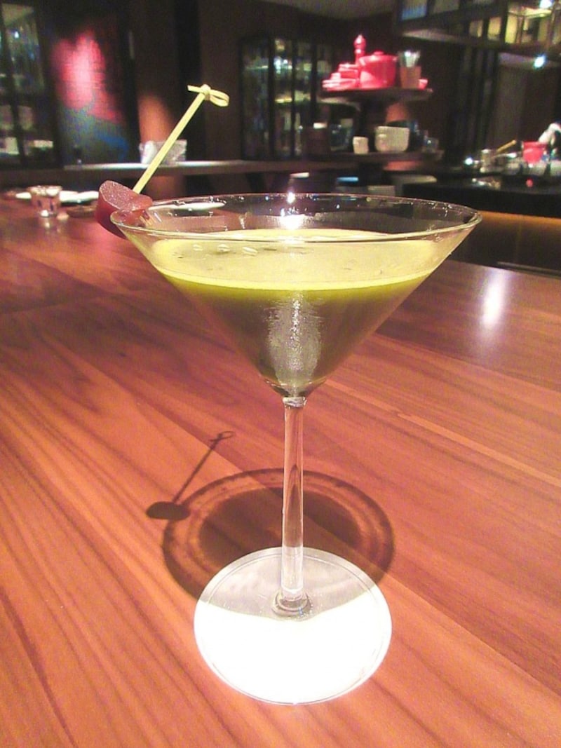 六 グリーンティー マティーニ