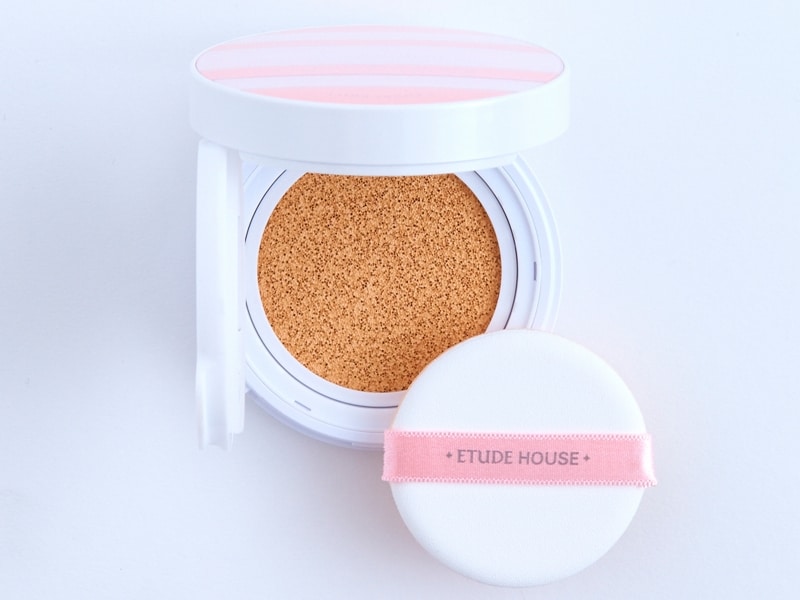 女子力が上がりそうなピンクのケースが可愛い