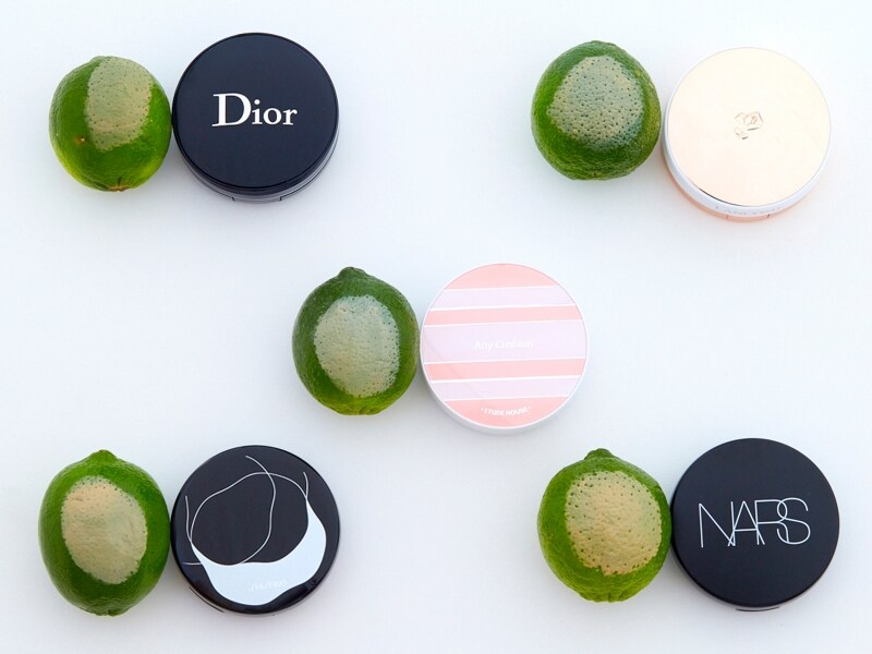 ライムに附属のパフでクッションファンデを塗った