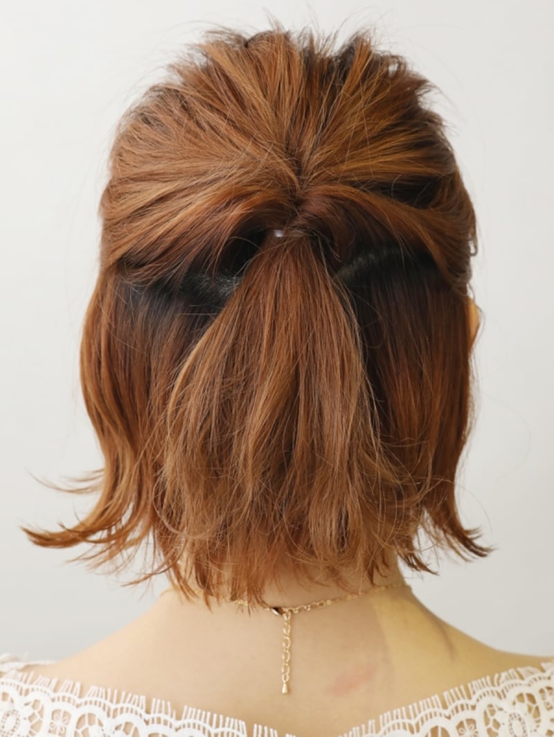 くるりんぱして、結び目をほぐす