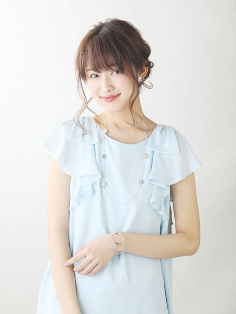 爽やかな水色のワンピース