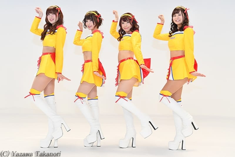 新コスチュームでドリエンポーズ