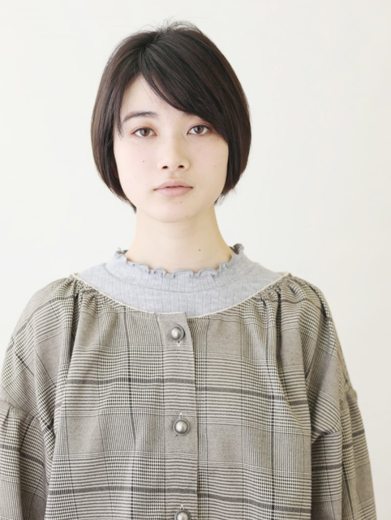 ローレイヤーのショートボブ