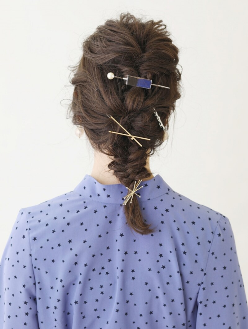 ゴムだけで完成!ガーリーなフィッシュボーンアレンジ