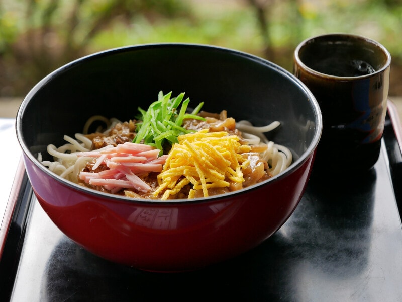 待春軒「三溪そば(税込950円)」……原三溪考案の汁なし麺(2022年3月30日撮影)