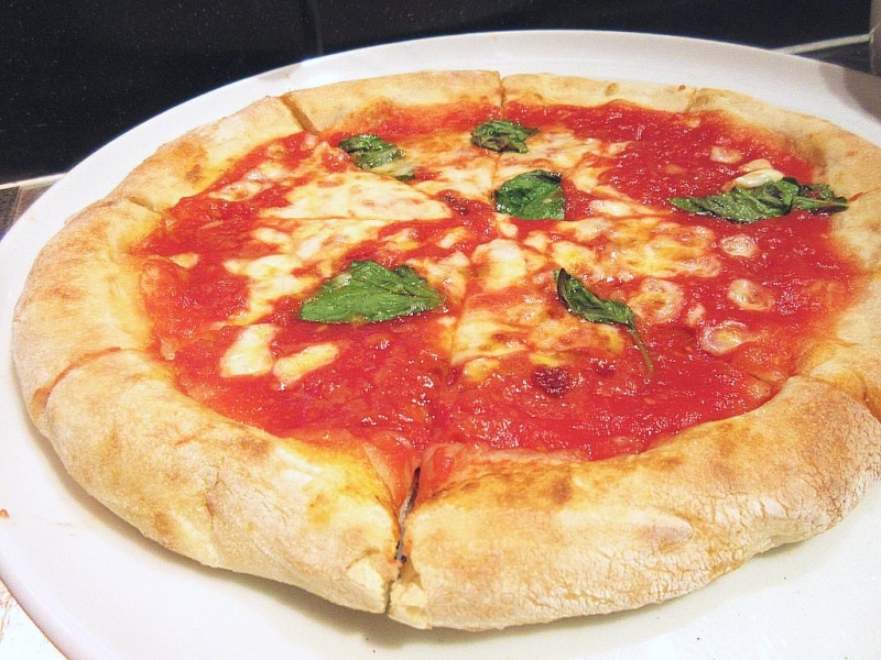 ラ・パランツァ ピッツァ マルゲリータ