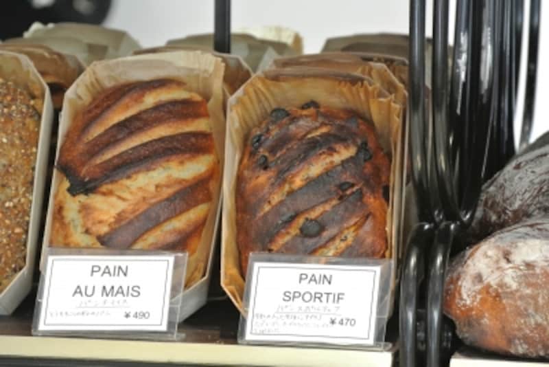 初めてのめずらしいパンにも出合えるかも