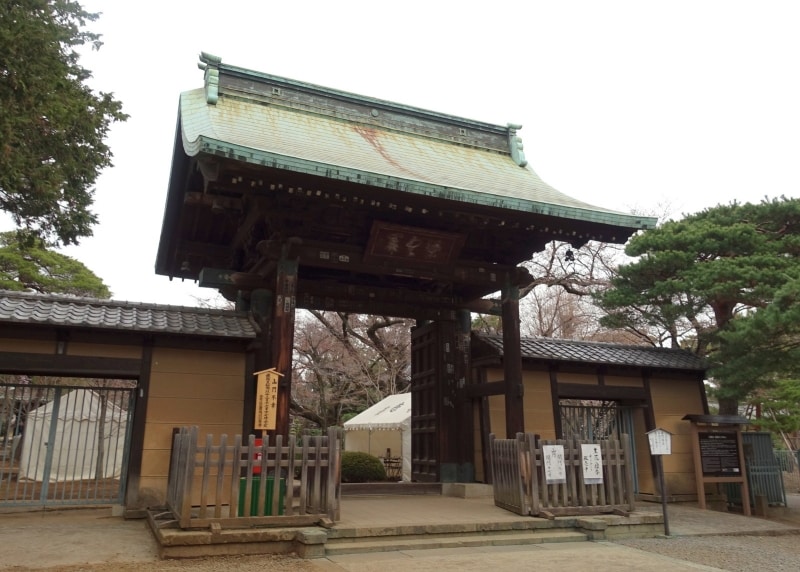 豪徳寺の拝観時間は6:00～18:00（寺務所受付は9:00～16:30）