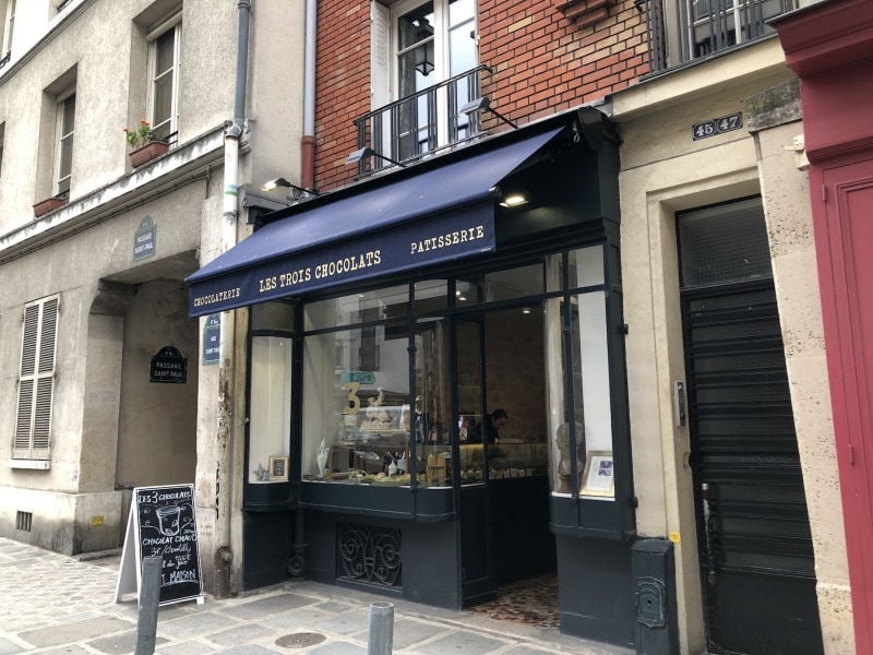 レ トロワ ショコラの外観