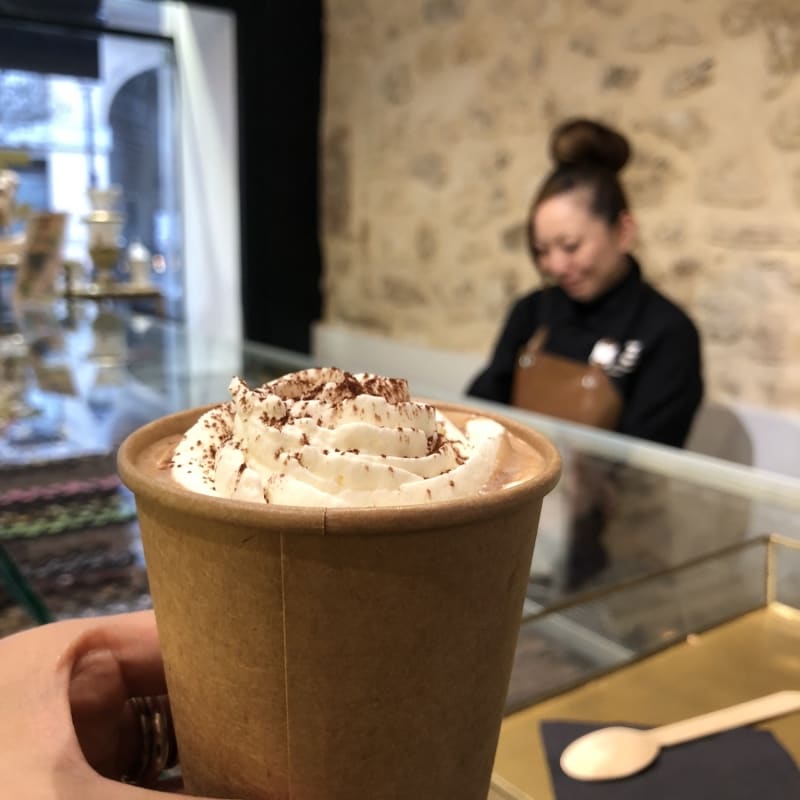 ショコラショーは地元の方にとても人気があるそう