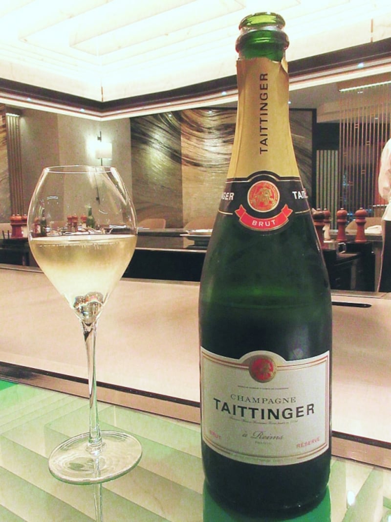 帝国ホテル 東京 嘉門 テタンジェ ブリュット・レゼルヴ