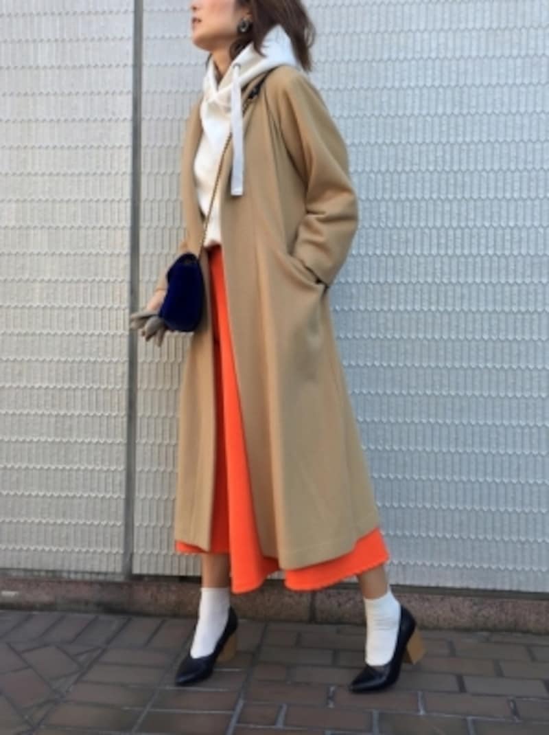 Tシャツ感覚で着られてインパクトアイテムとも馴染む