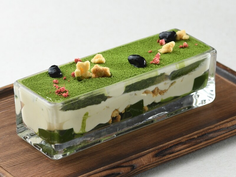 東京ミッドタウン日比谷undefined林屋新兵衛の古都の庭園パフェundefined1450円(税別)