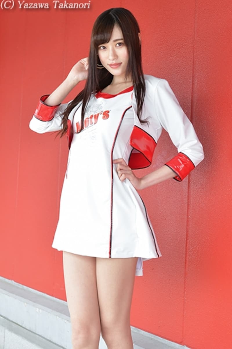 綾瀬まお／アイカーズベントレーTTO