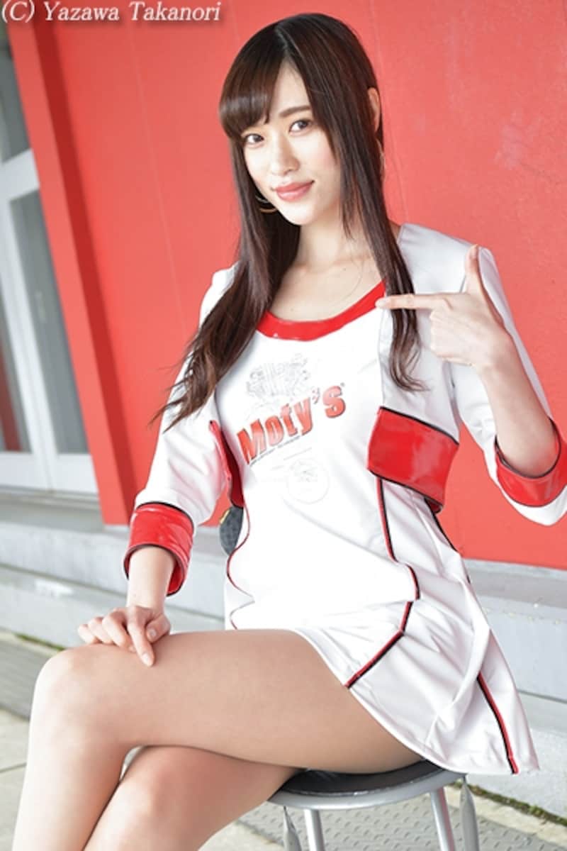 綾瀬まお／アイカーズベントレーTTO